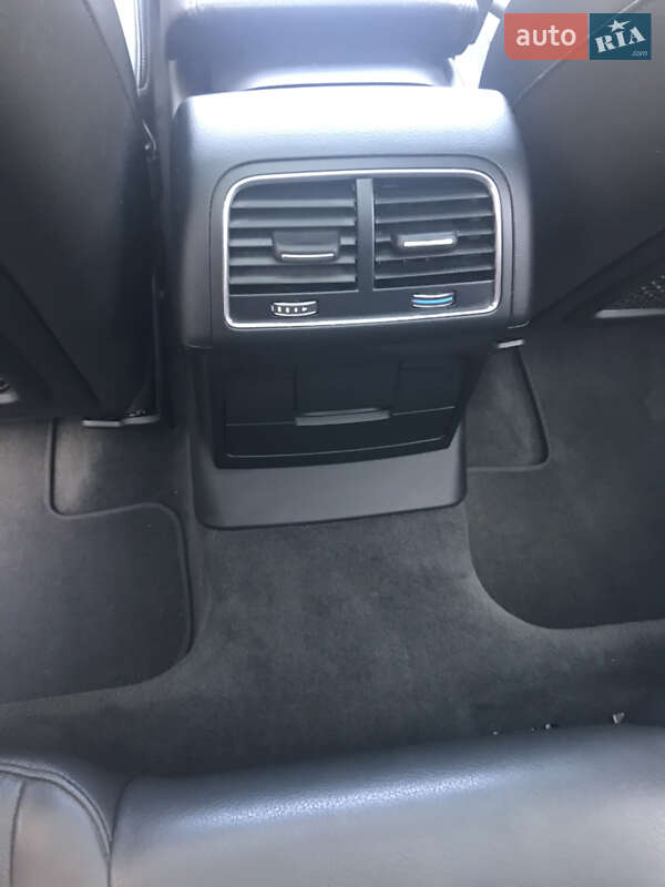 Позашляховик / Кросовер Audi Q5 2015 в Львові фото 12 Позашляховик / Кросовер Audi Q5 2015 в Львові