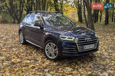 Позашляховик / Кросовер Audi Q5 2017 в Львові