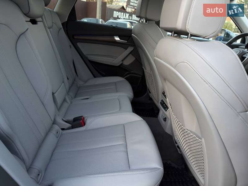 Внедорожник / Кроссовер Audi Q5 2023 в Харькове
