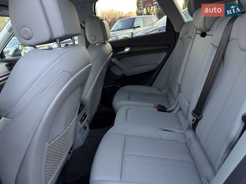 Внедорожник / Кроссовер Audi Q5 2023 в Харькове