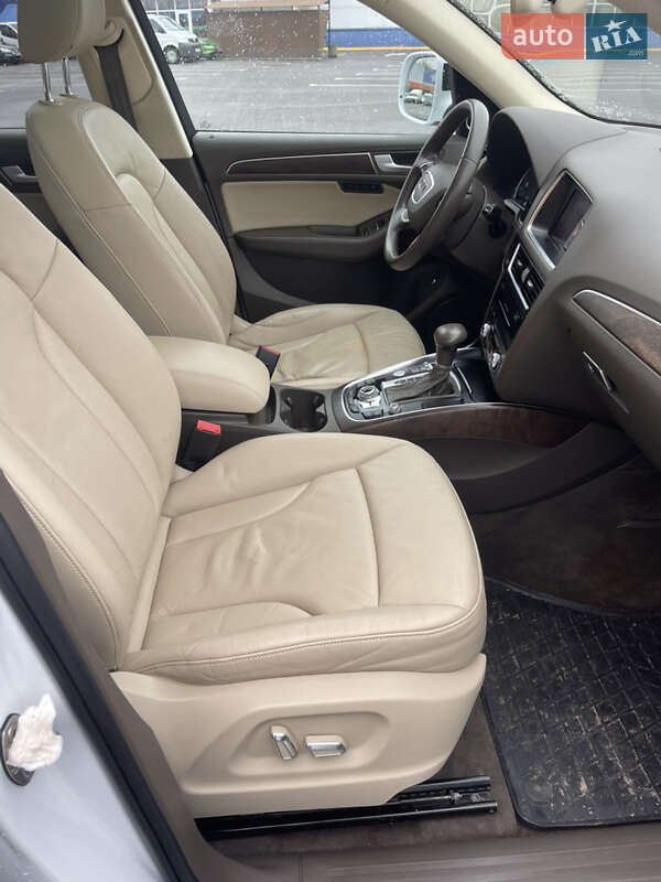 Позашляховик / Кросовер Audi Q5 2014 в Луцьку фото 22 Позашляховик / Кросовер Audi Q5 2014 в Луцьку
