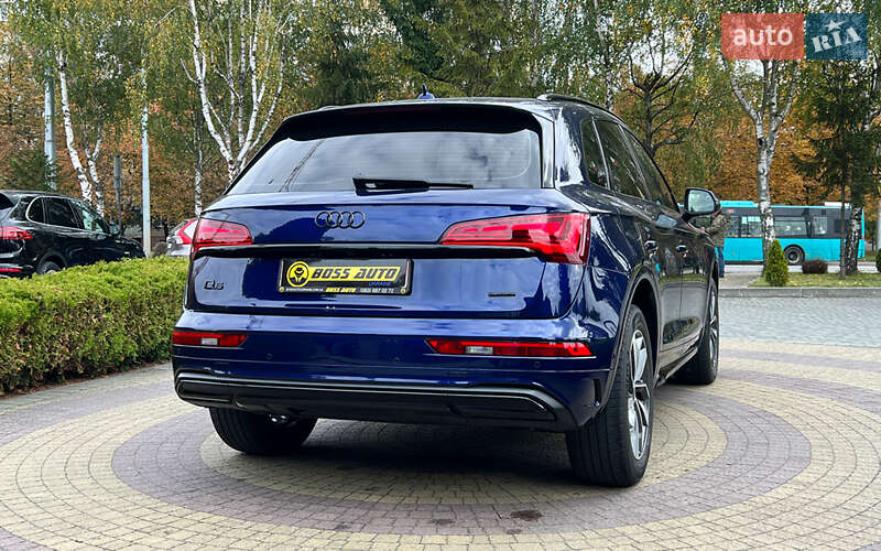 Позашляховик / Кросовер Audi Q5 2020 в Львові