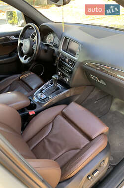 Внедорожник / Кроссовер Audi Q5 2014 в 