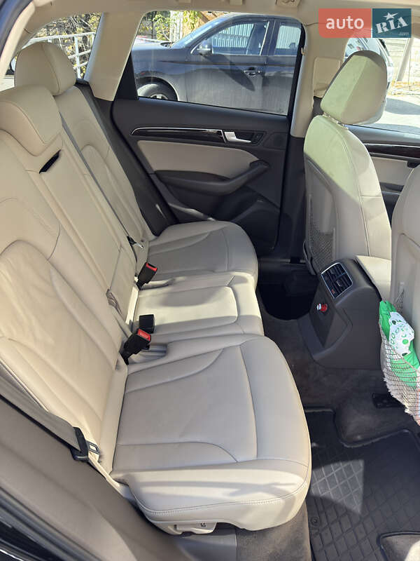 Позашляховик / Кросовер Audi Q5 2014 в Чернівцях фото 7 Позашляховик / Кросовер Audi Q5 2014 в Чернівцях