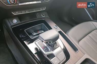 Позашляховик / Кросовер Audi Q5 2023 в  фото 17 Позашляховик / Кросовер Audi Q5 2023 в
