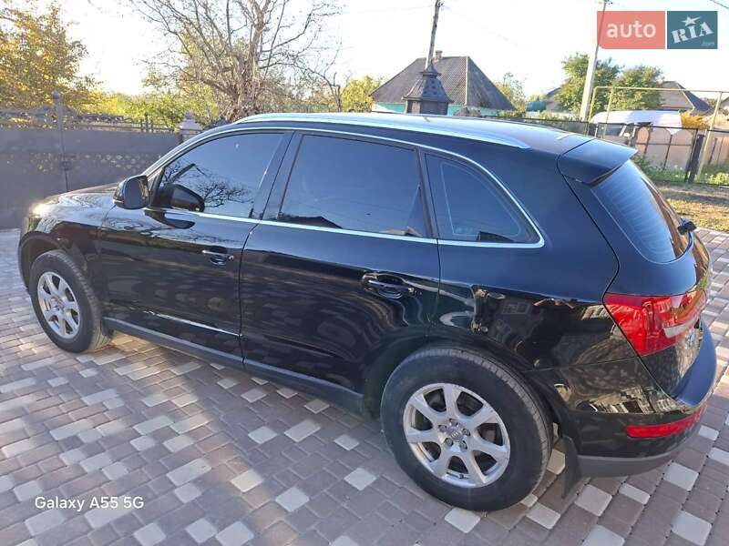 Внедорожник / Кроссовер Audi Q5 2010 в Хотине фото 2 Внедорожник / Кроссовер Audi Q5 2010 в Хотине