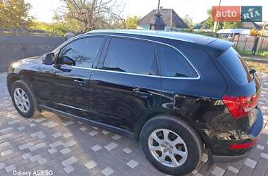 Позашляховик / Кросовер Audi Q5 2010 в 