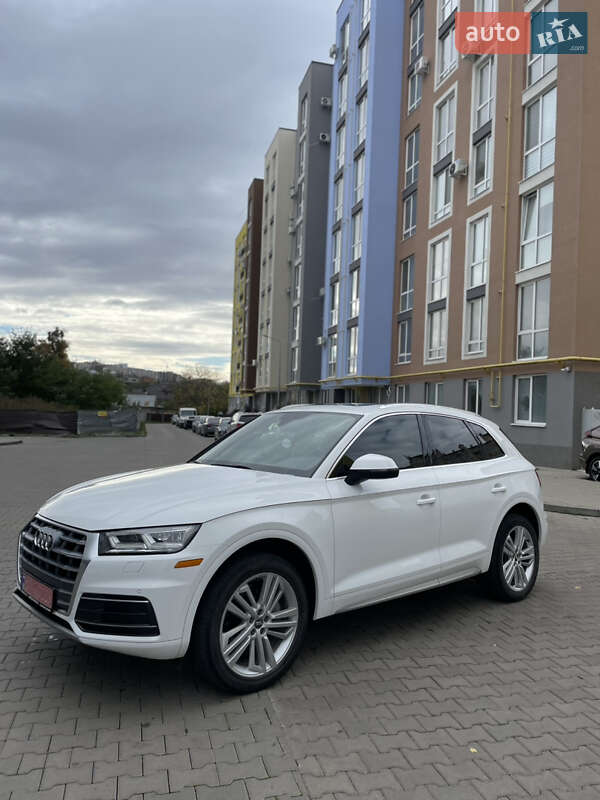Внедорожник / Кроссовер Audi Q5 2017 в Черновцах фото 17 Внедорожник / Кроссовер Audi Q5 2017 в Черновцах