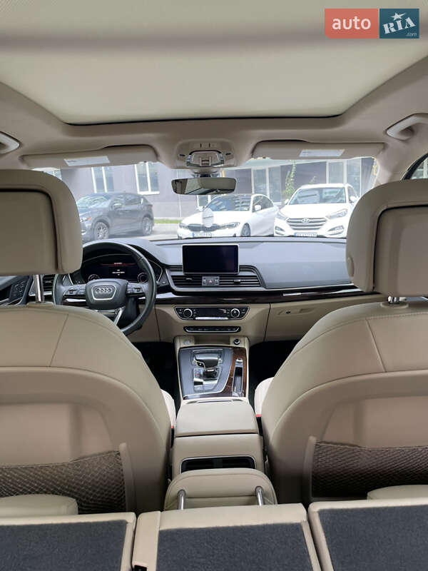 Внедорожник / Кроссовер Audi Q5 2017 в Черновцах фото 33 Внедорожник / Кроссовер Audi Q5 2017 в Черновцах