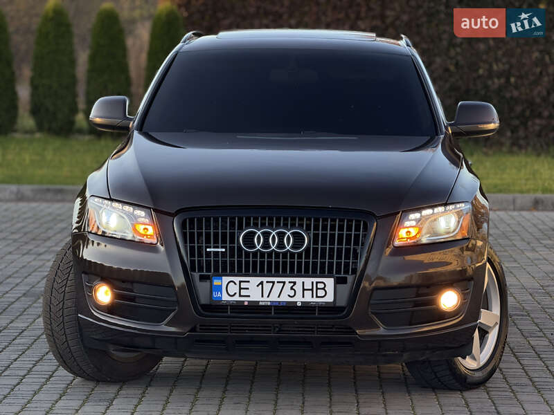 Позашляховик / Кросовер Audi Q5 2011 в Чернівцях