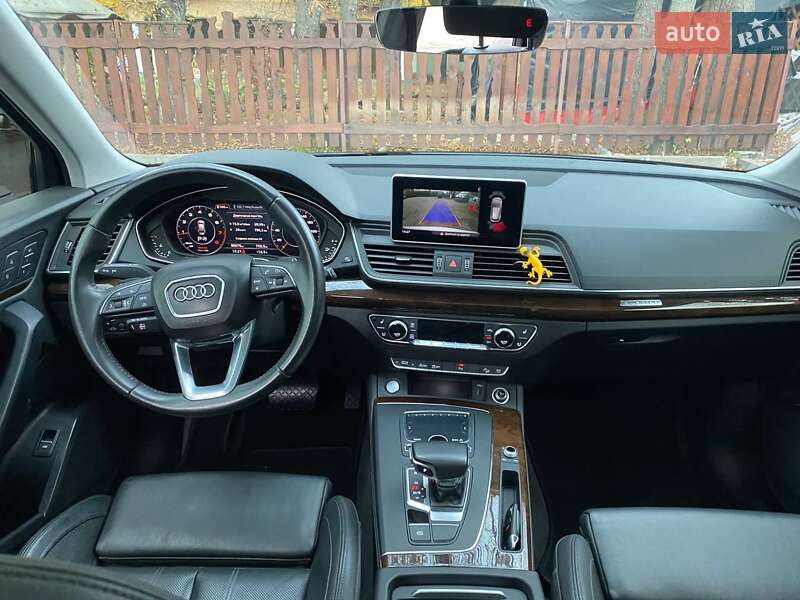 Позашляховик / Кросовер Audi Q5 2020 в Харкові