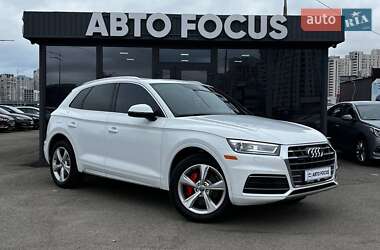 Позашляховик / Кросовер Audi Q5 2018 в Києві