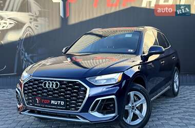Позашляховик / Кросовер Audi Q5 2021 в 