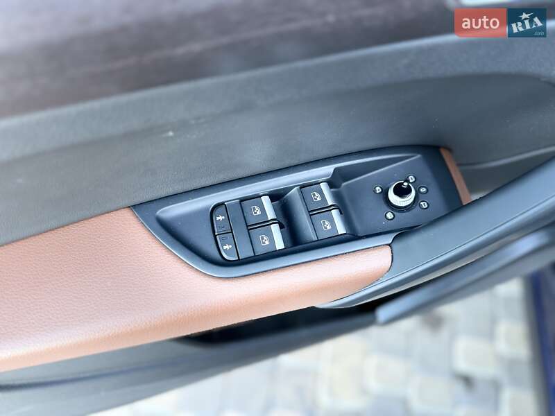 Внедорожник / Кроссовер Audi Q5 2021 в Львове