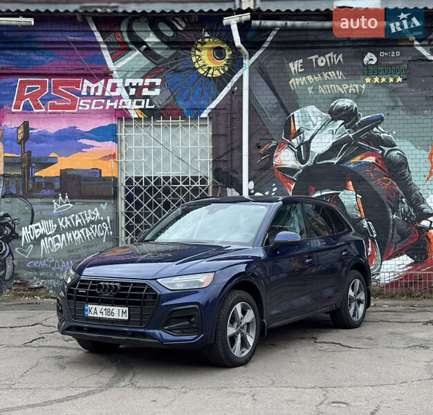 Внедорожник / Кроссовер Audi Q5 2024 в Киеве