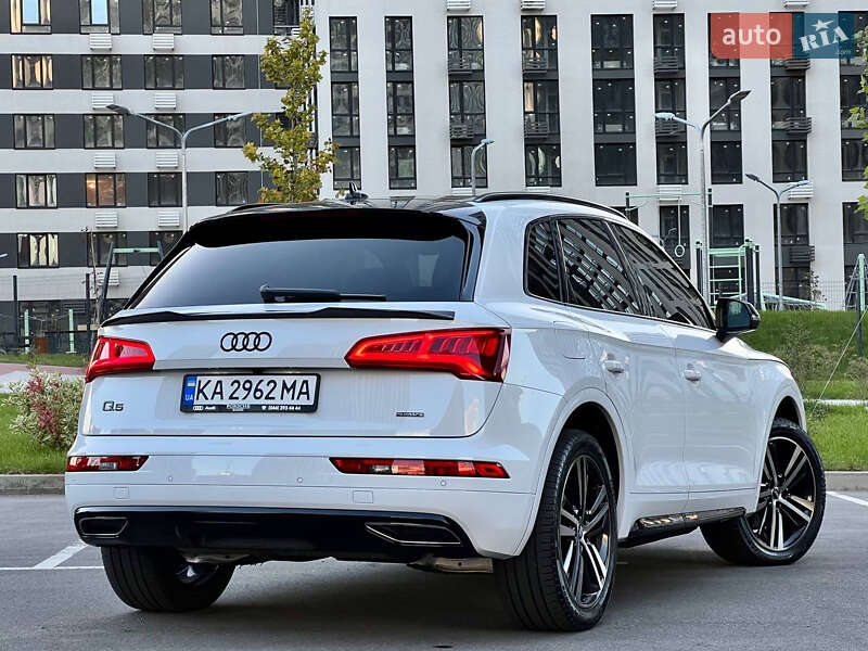 Позашляховик / Кросовер Audi Q5 2019 в Києві