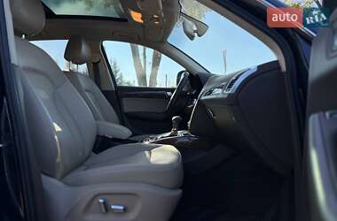 Позашляховик / Кросовер Audi Q5 2015 в  фото 26 Позашляховик / Кросовер Audi Q5 2015 в