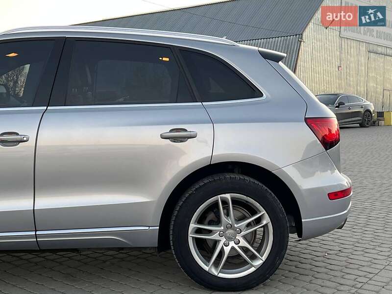 Позашляховик / Кросовер Audi Q5 2015 в Львові фото 5 Позашляховик / Кросовер Audi Q5 2015 в Львові