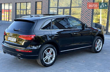 Позашляховик / Кросовер Audi Q5 2016 в 