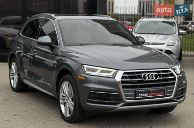 Позашляховик / Кросовер Audi Q5 2019 в 