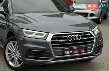 Позашляховик / Кросовер Audi Q5 2019 в 