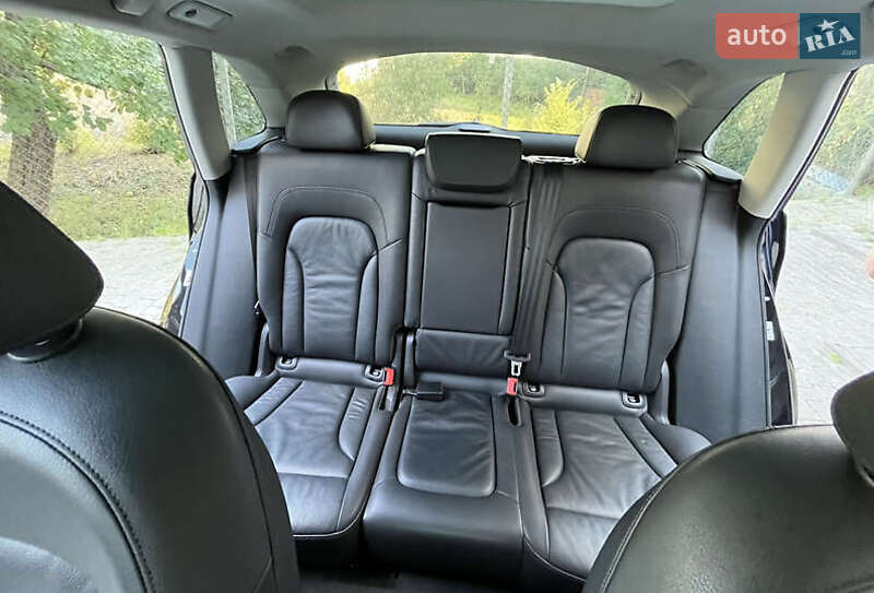 Позашляховик / Кросовер Audi Q5 2015 в Львові