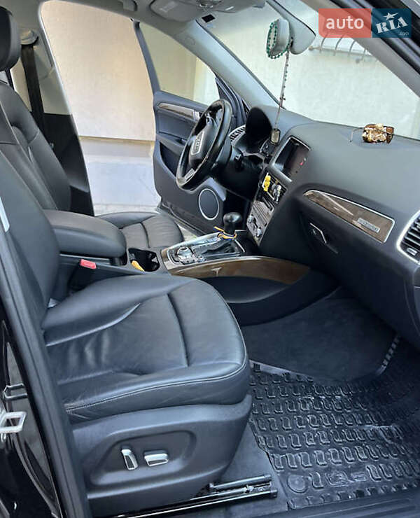 Позашляховик / Кросовер Audi Q5 2015 в Львові