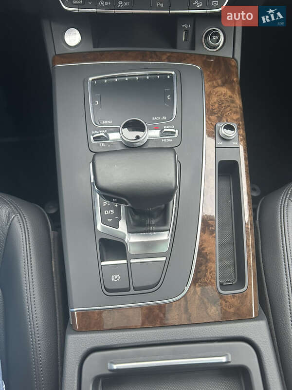 Внедорожник / Кроссовер Audi Q5 2018 в Киеве фото 24 Внедорожник / Кроссовер Audi Q5 2018 в Киеве