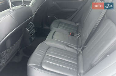 Позашляховик / Кросовер Audi Q5 2018 в  фото 30 Позашляховик / Кросовер Audi Q5 2018 в