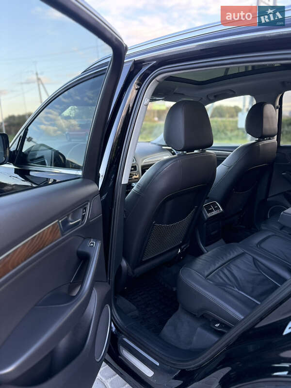 Позашляховик / Кросовер Audi Q5 2017 в Львові