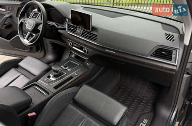 Позашляховик / Кросовер Audi Q5 2019 в 