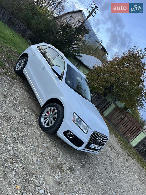 Внедорожник / Кроссовер Audi Q5 2014 в Старом Самборе