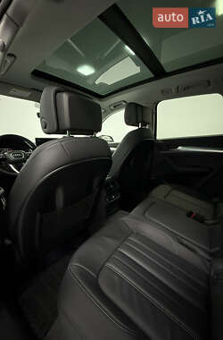 Внедорожник / Кроссовер Audi Q5 2023 в 