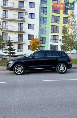 Позашляховик / Кросовер Audi Q5 2015 в 