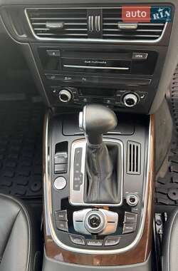 Позашляховик / Кросовер Audi Q5 2015 в 