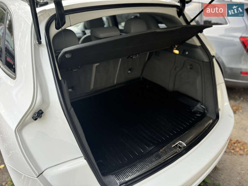 Внедорожник / Кроссовер Audi Q5 2012 в Дубно фото 51 Внедорожник / Кроссовер Audi Q5 2012 в Дубно
