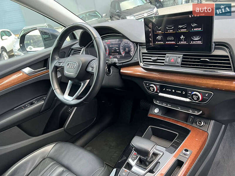 Позашляховик / Кросовер Audi Q5 2020 в Львові фото 44 Позашляховик / Кросовер Audi Q5 2020 в Львові