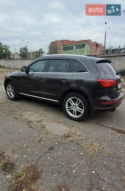 Позашляховик / Кросовер Audi Q5 2014 в 