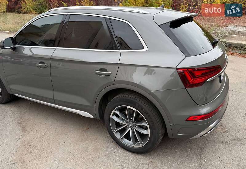 Позашляховик / Кросовер Audi Q5 2023 в Дніпрі фото 5 Позашляховик / Кросовер Audi Q5 2023 в Дніпрі