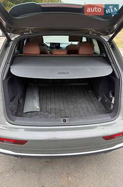 Позашляховик / Кросовер Audi Q5 2023 в  фото 21 Позашляховик / Кросовер Audi Q5 2023 в