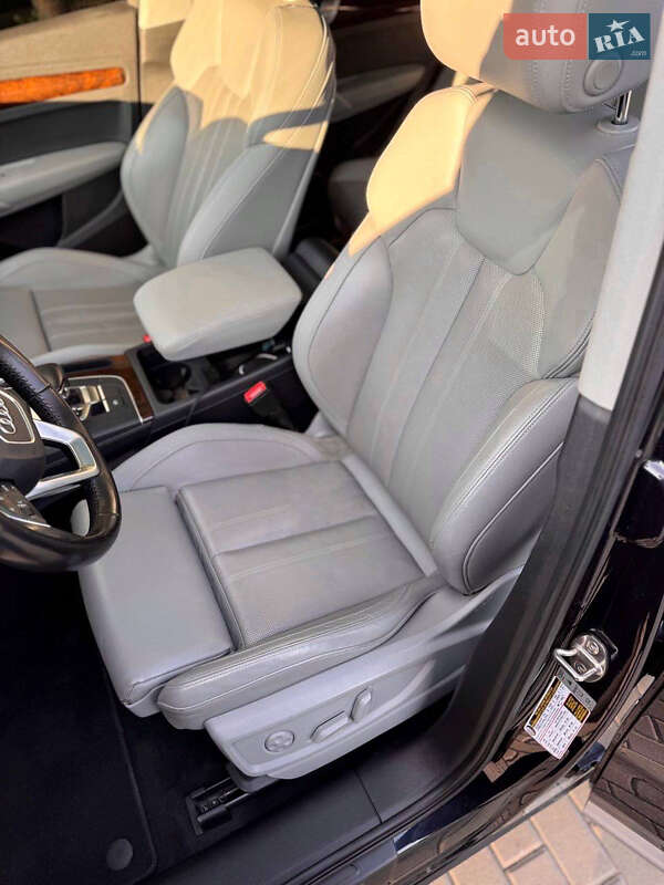 Позашляховик / Кросовер Audi Q5 2017 в Києві