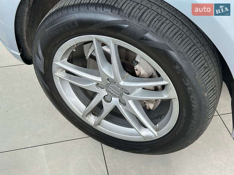 Внедорожник / Кроссовер Audi Q5 2016 в Одессе