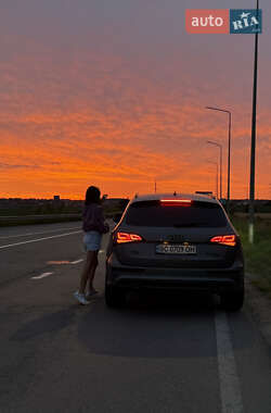 Позашляховик / Кросовер Audi Q5 2012 в  фото 6 Позашляховик / Кросовер Audi Q5 2012 в