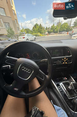 Позашляховик / Кросовер Audi Q5 2012 в  фото 9 Позашляховик / Кросовер Audi Q5 2012 в