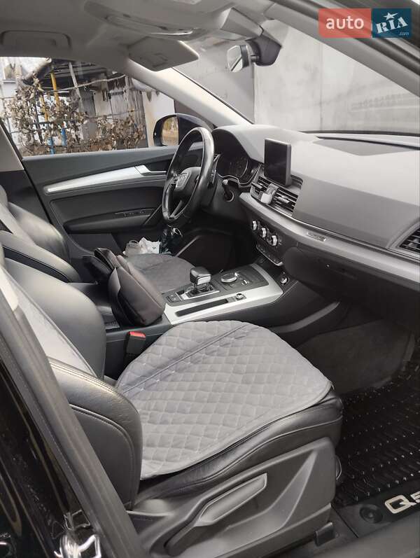 Внедорожник / Кроссовер Audi Q5 2017 в Сосновке фото 4 Внедорожник / Кроссовер Audi Q5 2017 в Сосновке