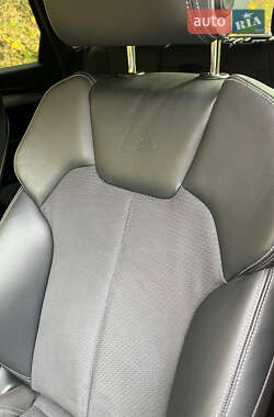 Позашляховик / Кросовер Audi Q5 2023 в  фото 35 Позашляховик / Кросовер Audi Q5 2023 в