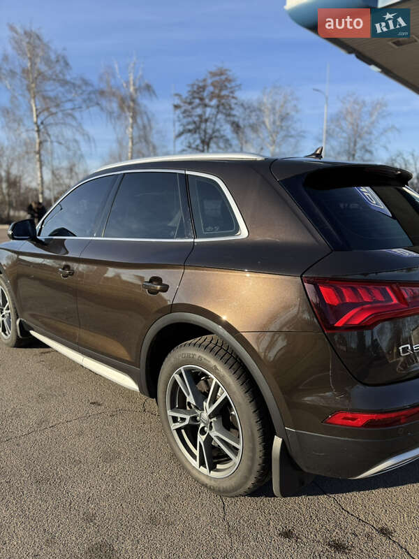 Внедорожник / Кроссовер Audi Q5 2018 в Киеве фото 12 Внедорожник / Кроссовер Audi Q5 2018 в Киеве