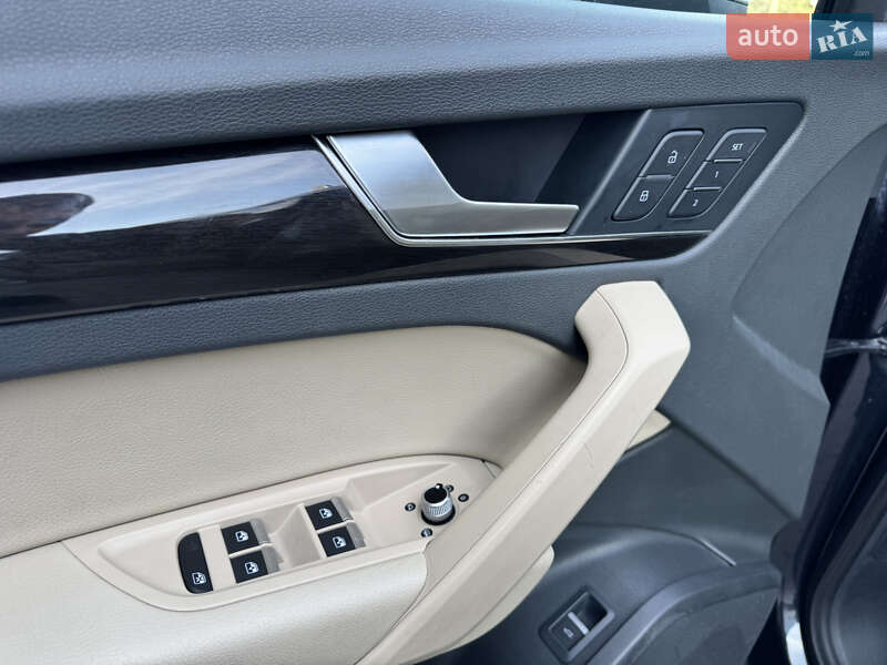 Позашляховик / Кросовер Audi Q5 2017 в Луцьку