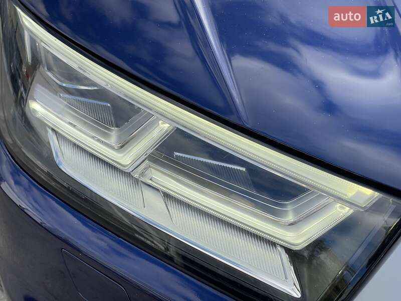 Внедорожник / Кроссовер Audi Q5 2020 в Днепре фото 22 Внедорожник / Кроссовер Audi Q5 2020 в Днепре