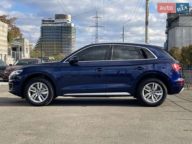 Внедорожник / Кроссовер Audi Q5 2020 в Днепре фото 7 Внедорожник / Кроссовер Audi Q5 2020 в Днепре